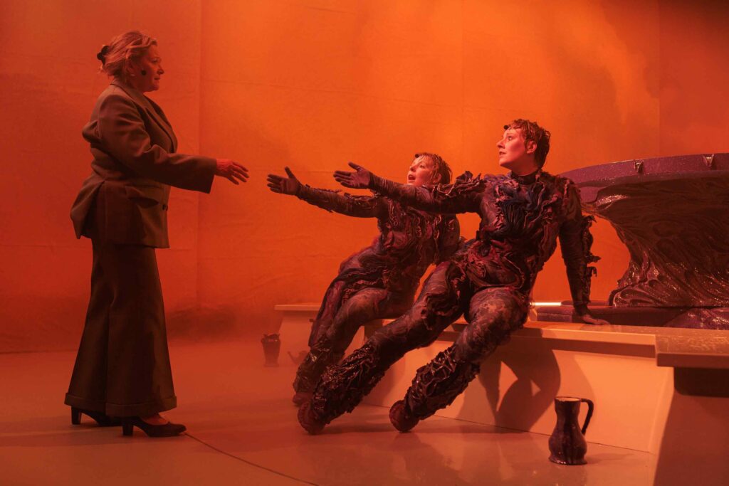 Leenamari Unho, Emelie Zilliacus, Salla Loper.